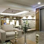 Arsus Hotel