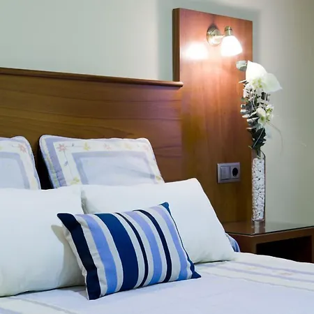 Arsus Hotel