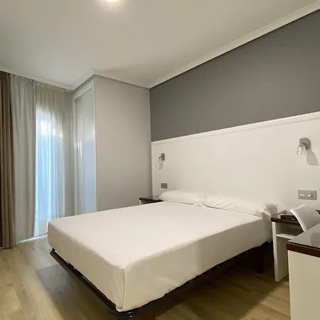 Hotel Arsus Vigo
