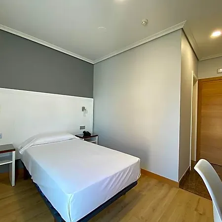 Arsus Hotel 2*