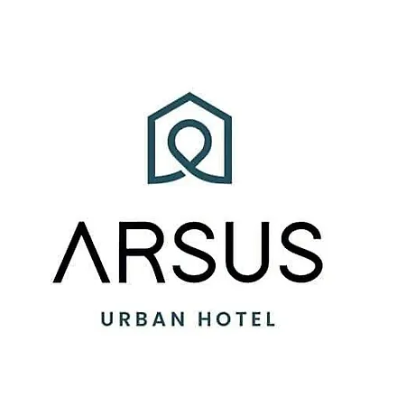 Отель Arsus